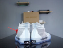 Load image into Gallery viewer, Off-White Converse Chuck 70